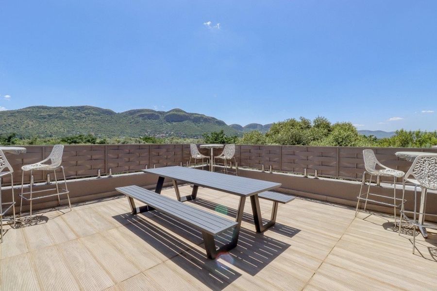 6 Bedroom Property for Sale in The Islands Estates North West